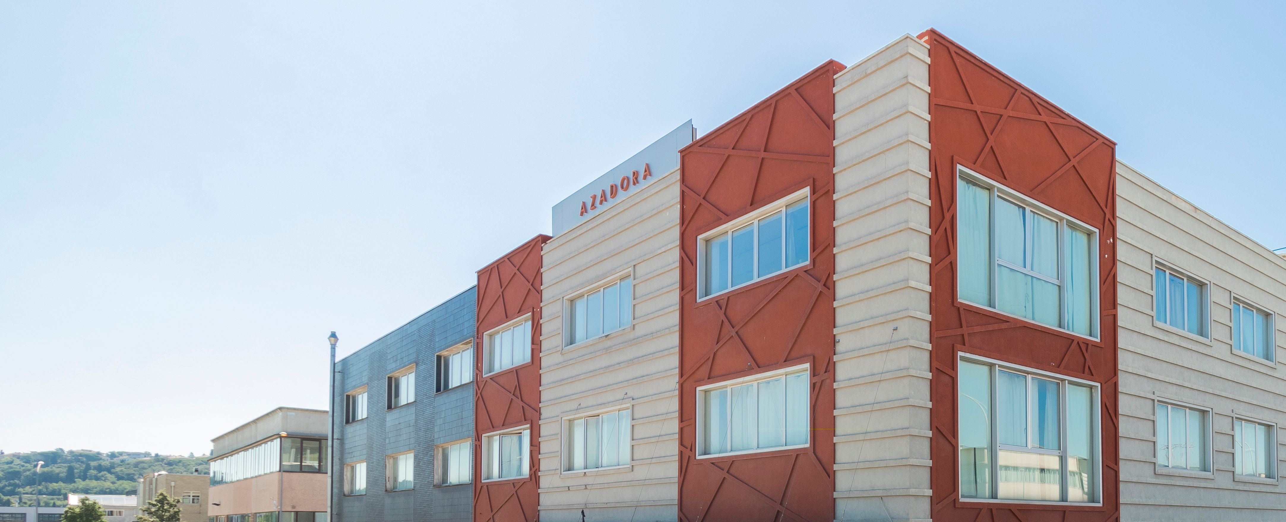 Azadora | Produzione e Termosaldatura Abbigliamento